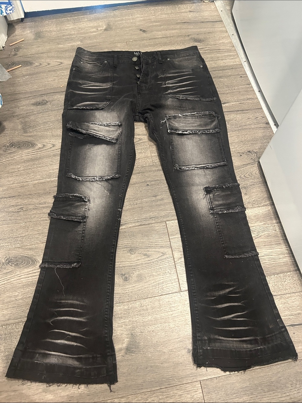 Boohoo Mens Black Distressed Flare Jeans